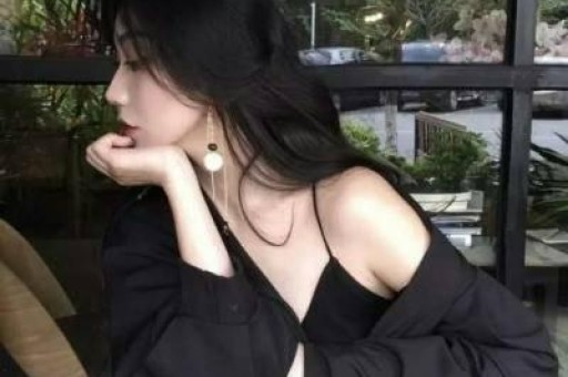 陪玩陪睡仅冰山一角！继关晓彤遭殃后千万网红再曝娱圈猛料