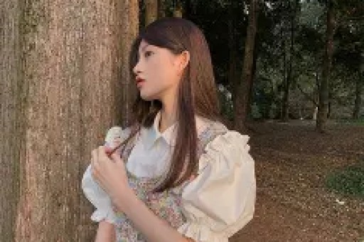 冲上热搜第一！百万粉丝网红被封禁曾自称在北京有7套豪宅
