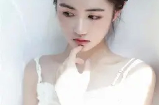 电梯门女主又爆猛料！而后她账号被封了……